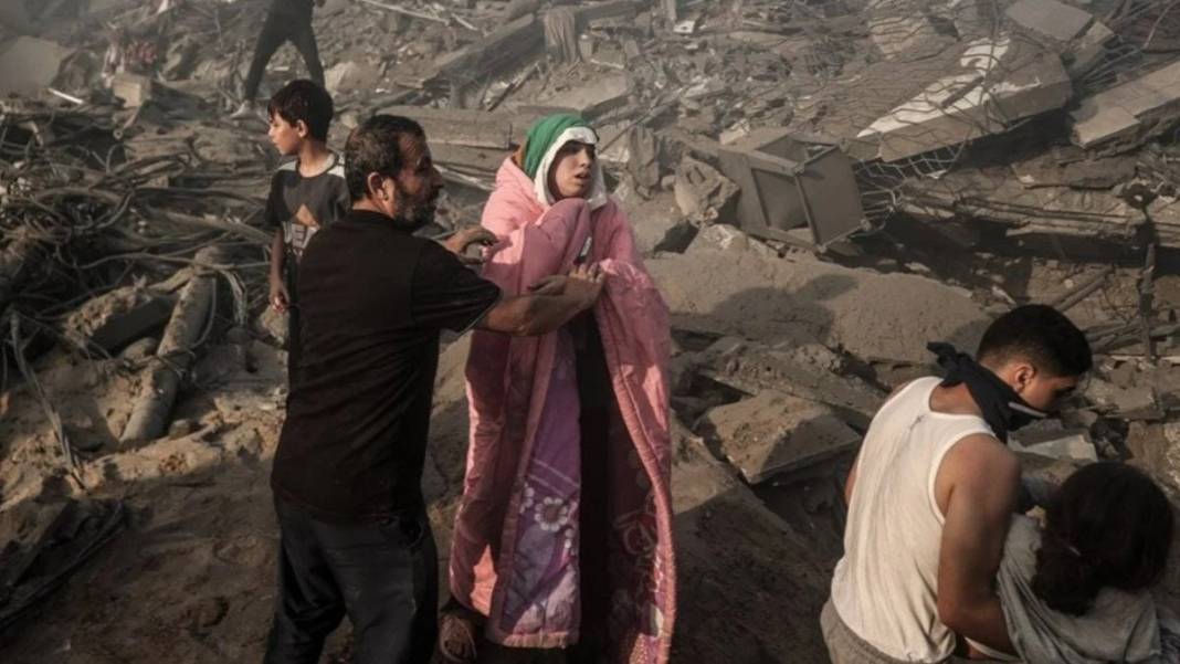 Angelina Jolie'den İsrail'e sert tepki! Gazze'deki siviller için yardım çağrısında bulundu 10